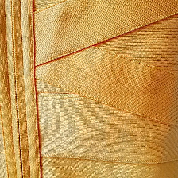 NWT BEBE DRESS - RIBBED STRETCH -YELLOW - Picture 5 of 5